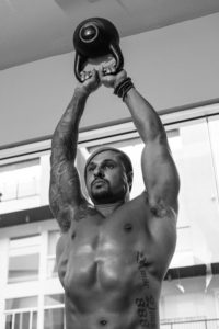gewicht mann Kettlebell